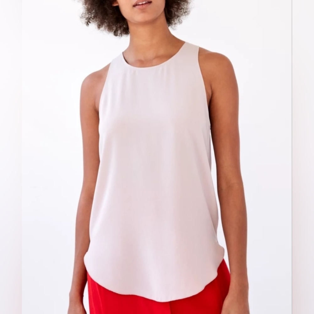WILFRED SEVRED Pale Lavender Sleeveless Shirt | Top from Aritzia. Size XS.